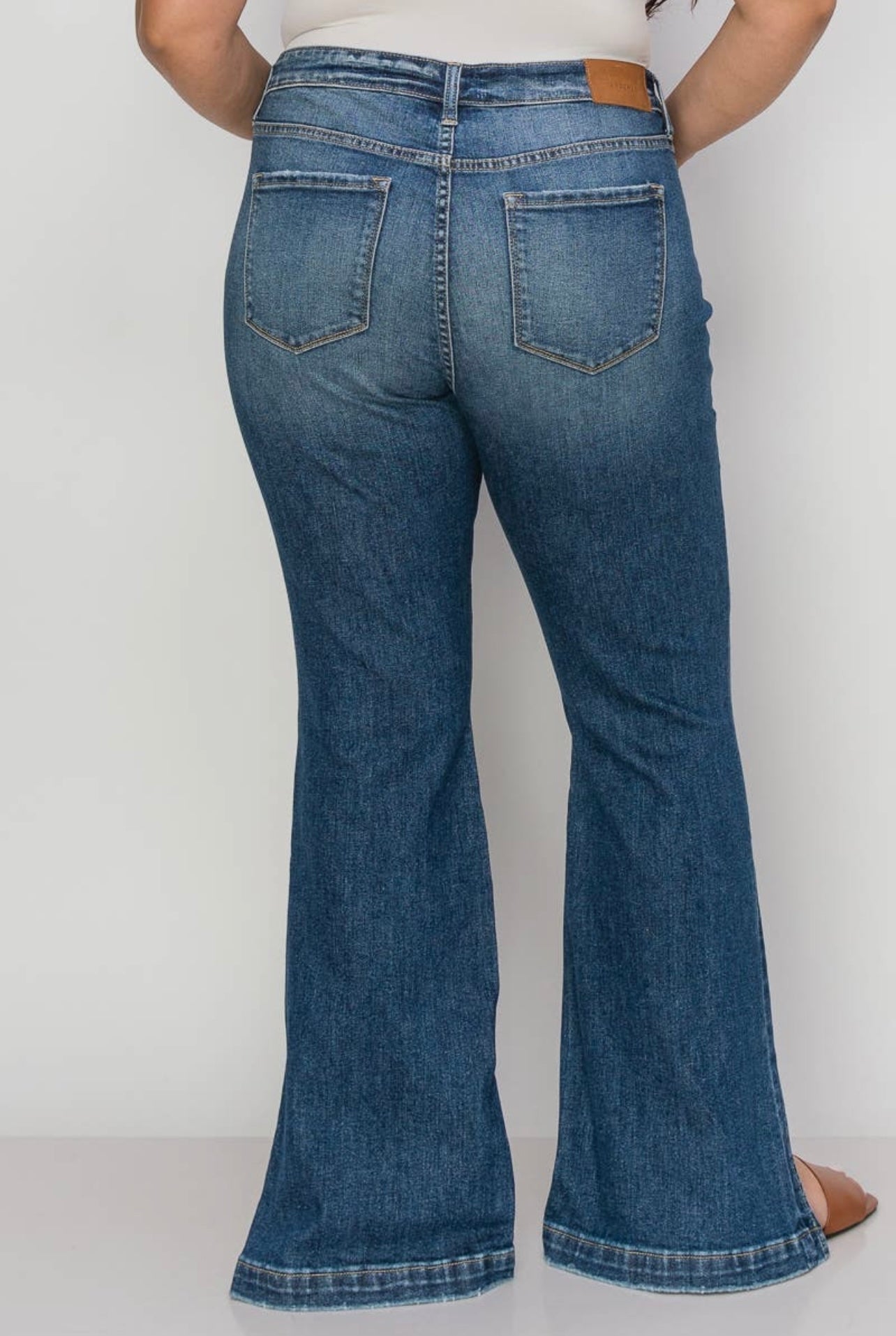 Artemis Vintage Plus Bootcut Jeans