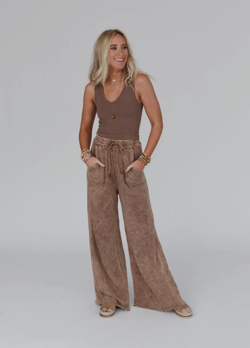 Relaxing Robin Wide Leg Pant