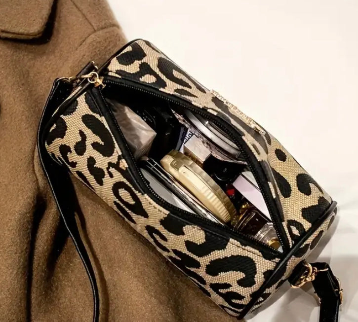 Round Leopard Print Purse